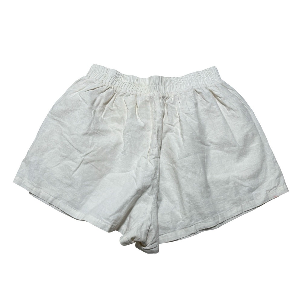 Amiable by Mable Boho Floral Embroidered Shorts Beige Size Small 25 x 2 - Picture 2 of 7